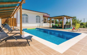 Villa Tupek